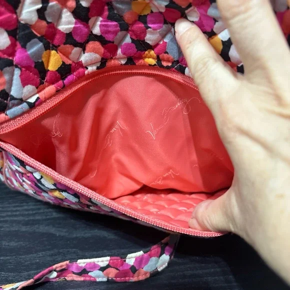 Vera Bradley Pixie Confetti Carry All Crossbody Hipster Purse Lightly Used - Picture 3 of 16